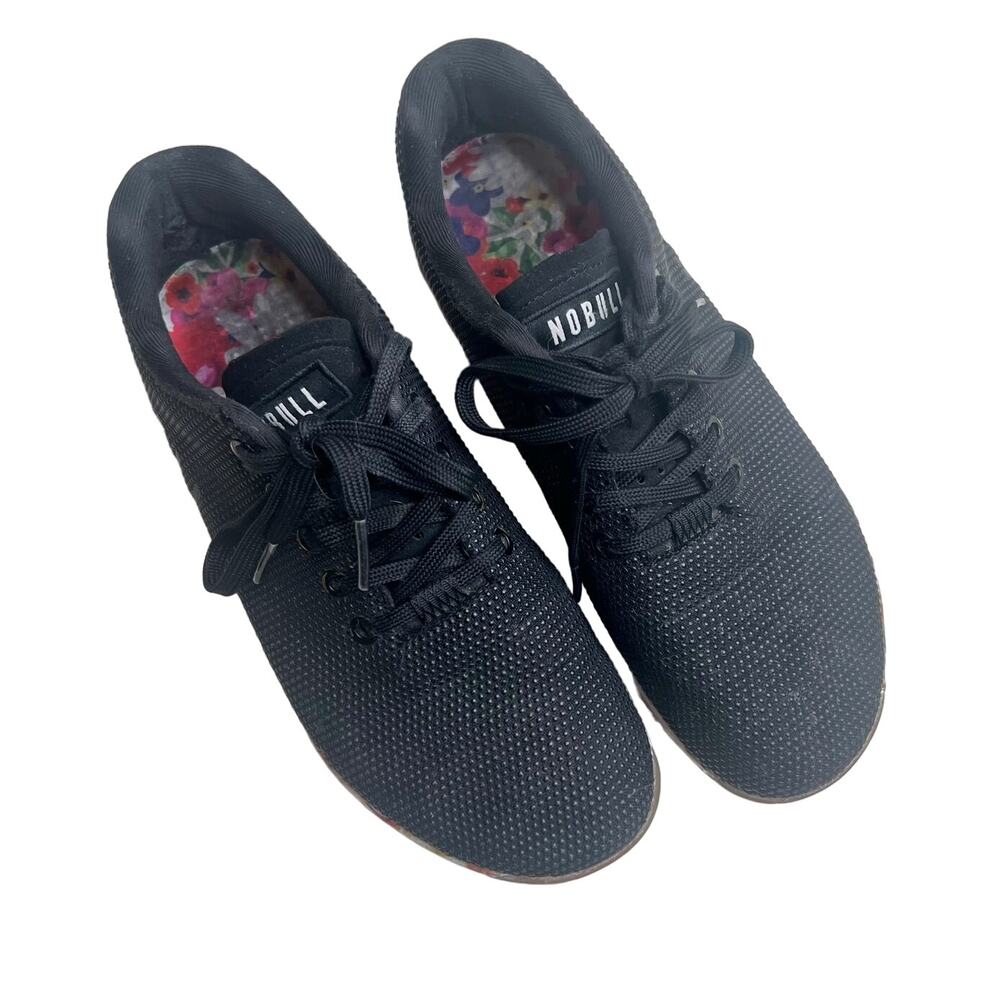 NOBULL Unisex M 7 W 8.5 Black Outwork Trainer Floral Athletic Shoe Workout
